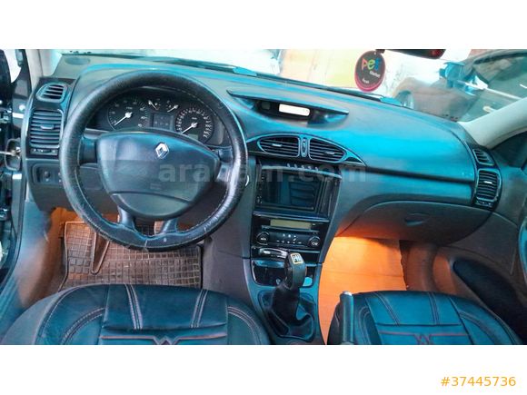 Sahibinden Renault Laguna 1.6 Expression 2005 Model  315.000 km Füme