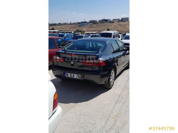 Sahibinden Renault Laguna 1.6 Expression 2005 Model  315.000 km Füme