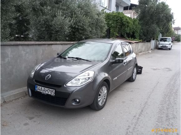Sahibinden Renault Clio 1.5 dCi Authentique Edition 2012 Model