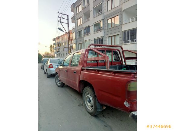 Sahibinden Toyota Hilux 2.4 D 2000 Model