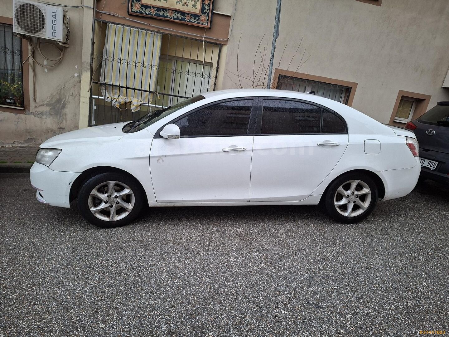 Sahibinden Geely Emgrand 1.5 GSL Premium 2012 Model İzmir 240.000 km Beyaz 7