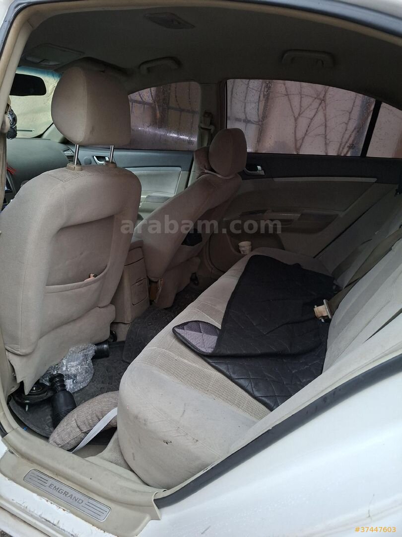 Sahibinden Geely Emgrand 1.5 GSL Premium 2012 Model İzmir 240.000 km Beyaz 3