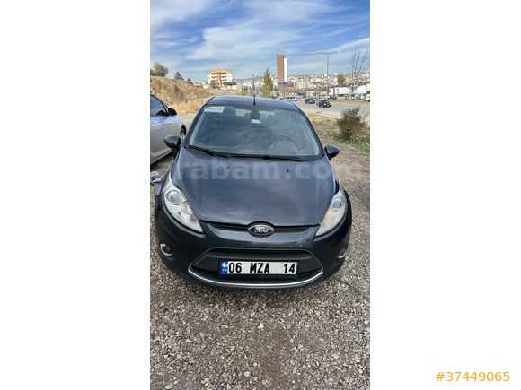 Sahibinden Ford Fiesta 1.4 TDCi Titanium X 2010 Model Sivas 198.000 km Gri