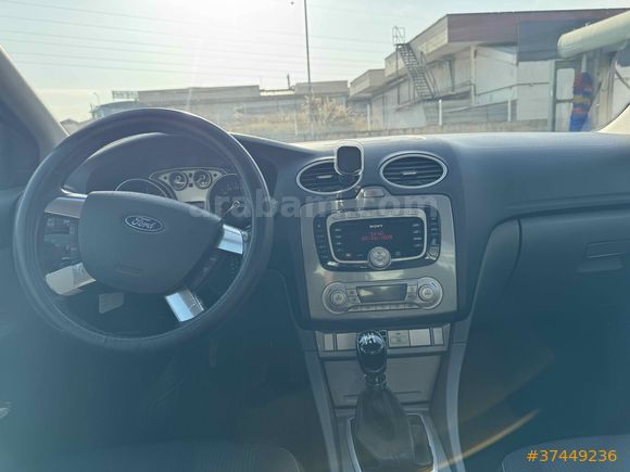 Sahibinden Ford Focus 1.6 TDCi Titanium 2011 Model 
