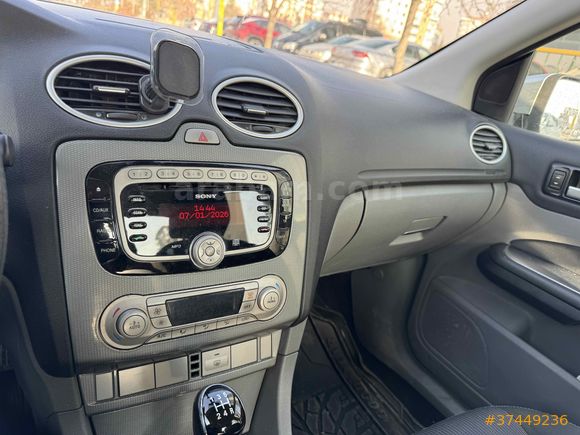 Sahibinden Ford Focus 1.6 TDCi Titanium 2011 Model 