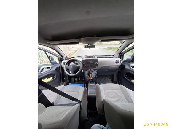 2011 MODEL 120.000 KM'DE  PEUGEOT PARTNER PREMİUM PACK