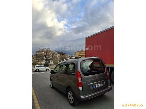 2011 MODEL 120.000 KM'DE  PEUGEOT PARTNER PREMİUM PACK