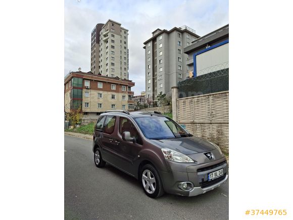 2011 MODEL 120.000 KM'DE  PEUGEOT PARTNER PREMİUM PACK