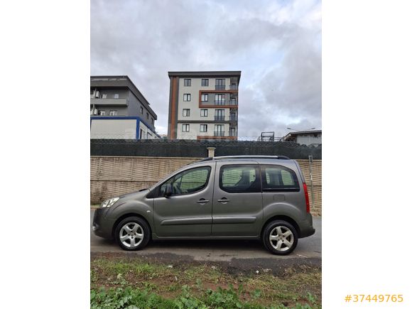 2011 MODEL 120.000 KM'DE  PEUGEOT PARTNER PREMİUM PACK