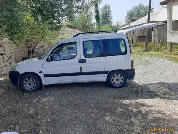 Sahibinden Peugeot Partner 1.9 D 2004 Model