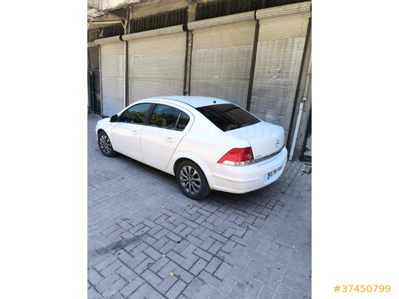 Sahibinden Opel Astra 1.6 Enjoy 111.Yıl 2012 Model