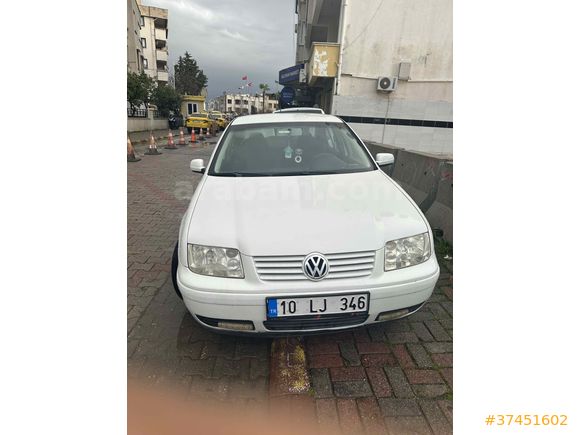 Sahibinden Volkswagen Bora 1.6 Trendline 2003 Model  230.000 km Beyaz
Emekli öğretmenden
