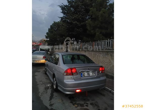 Sahibinden Honda Civic 1.6 i-VTEC LS 2004 Model