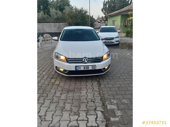 Sahibinden Volkswagen Passat 1.4 TSi BlueMotion Trendline 2011 Model Hatay 215.000 km Beyaz
