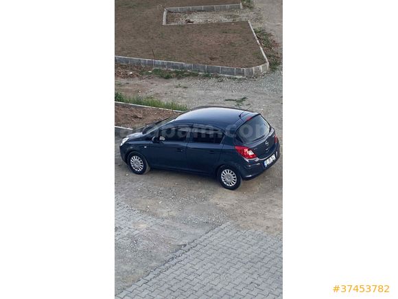 Sahibinden Opel Corsa 1.2 Twinport Essentia 2009 Model 