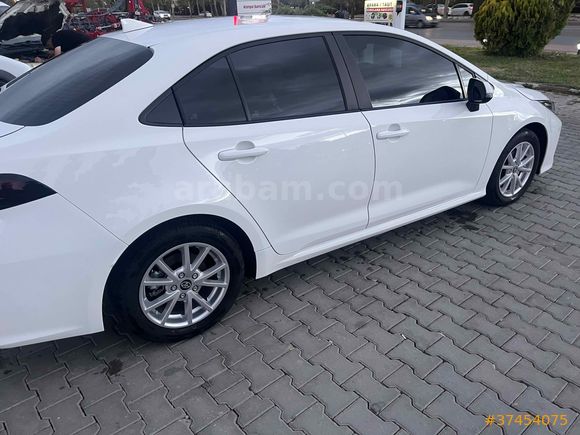 Sahibinden Toyota Corolla 1.5 Vision Plus 2024 Model 