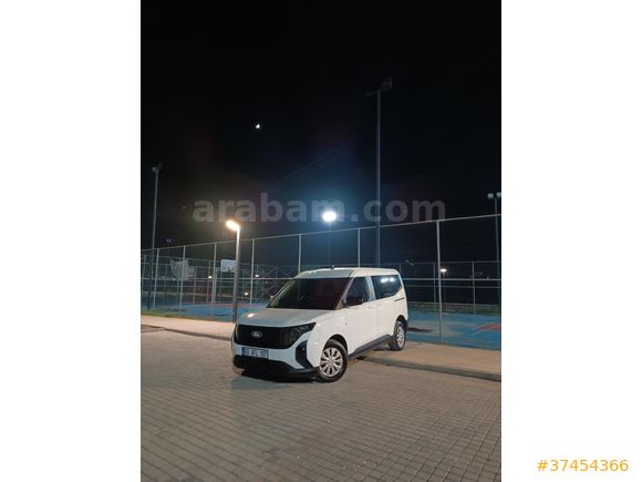 Sahibinden Ford Tourneo Courier 1.5 EcoBlue Deluxe 2023 Model