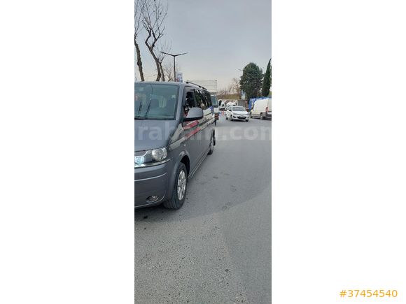 Sahibinden Volkswagen Caravelle 2.0 TDI Trendline 2011 Model  420.000 km Füme
