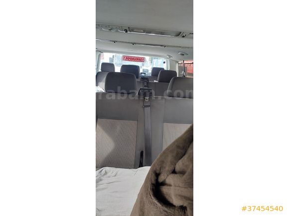 Sahibinden Volkswagen Caravelle 2.0 TDI Trendline 2011 Model  420.000 km Füme