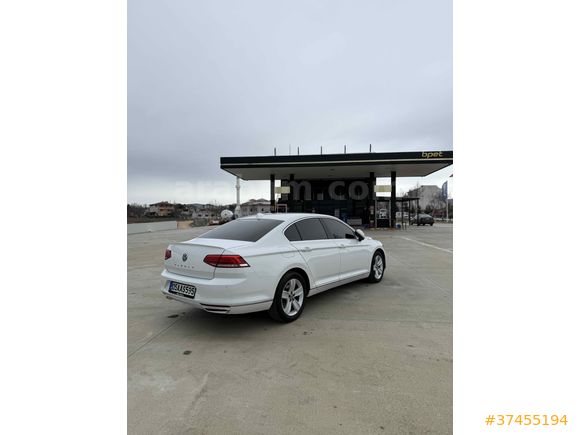 Sahibinden Volkswagen Passat 1.6 TDi BlueMotion Comfortline 2015 Model Amasya 188.000 km Beyaz