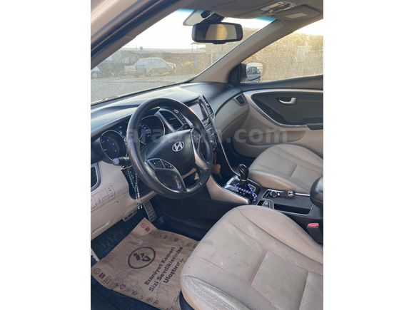 Düşük km tek değişenli i30 