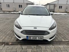 Memurdan Ford Focus 1.5 TDCi Trend X 2015 Model  250.000 km Beyaz