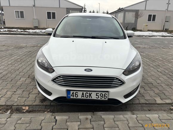 Memurdan Ford Focus 1.5 TDCi Trend X 2015 Model  250.000 km Beyaz