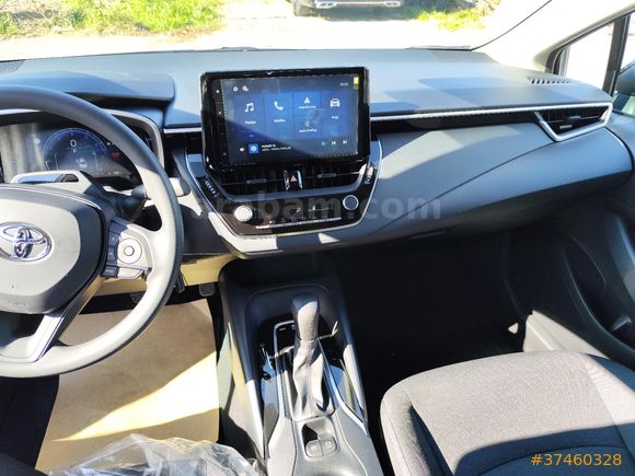 Sahibinden Toyota Corolla 1.5 Vision Plus 26' Model Antalya