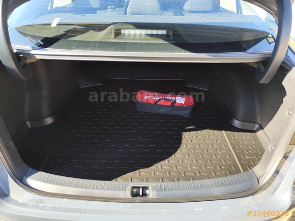 Sahibinden Toyota Corolla 1.5 Vision Plus 26' Model Antalya