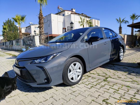 Sahibinden Toyota Corolla 1.5 Vision Plus 26' Model Antalya
