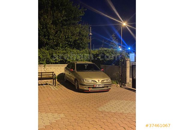 Sahibinden Renault Megane 2.0 RXT 1999 Model 