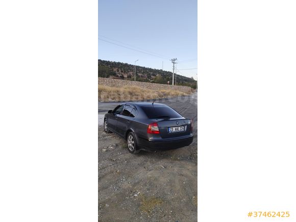 2005 MODEL Skoda Octavia 1.6 Ambiente