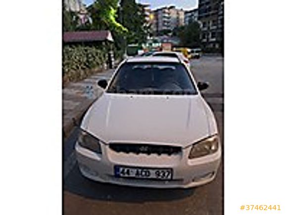 Sahibinden Temiz Motor Yeni Hyundai Accent 1.3 LS 2001 Model 