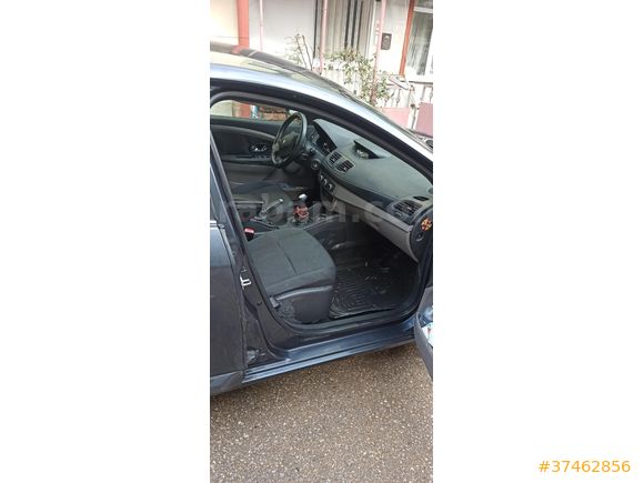Sahibinden Renault Fluence 1.5 dCi Business 2012 Model