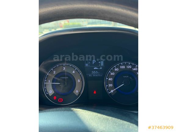 Sahibinden Hyundai Accent Blue 1.6 CRDI Mode Plus 2015 Model 