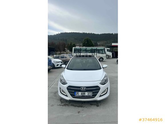Sahibinden Hyundai i30 1.6 CRDi Elite 2015 Model  190.500 km Beyaz