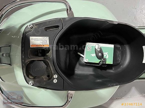 '' Serkan Garage'dan 2024 Vespa GTS 250 ABS Mint Yeşili ''