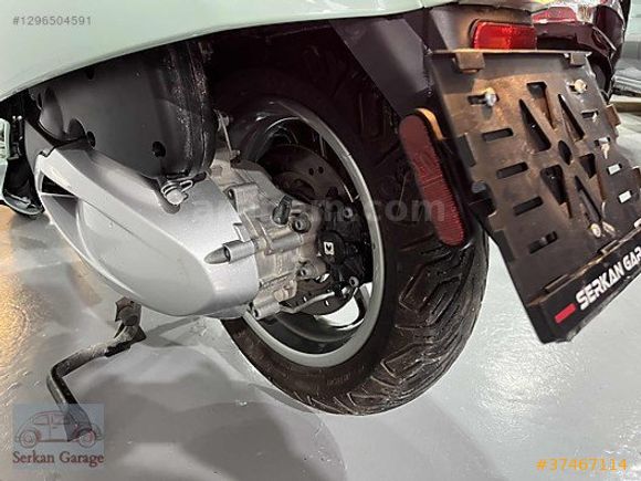 '' Serkan Garage'dan 2024 Vespa GTS 250 ABS Mint Yeşili ''