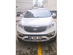 Sahibinden  en dolusu  Hatasız Kia Sportage 1.6 GDI Concept Plus 2014 Model  130.000 km Beyaz