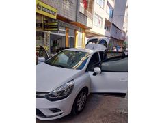 Sahibinden Renault Clio 0.9 TCe Sport touch Model İstanbul 78.000 km  90 hp