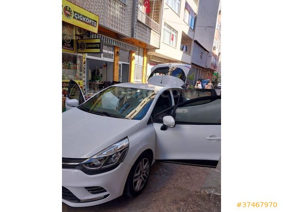 Sahibinden Renault Clio 0.9 TCe Sport touch Model İstanbul 78.000 km  90 hp