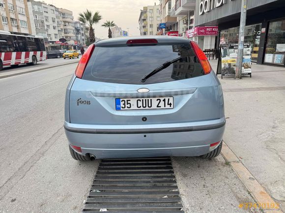 Galeriden Ford Focus 1.6 Collection 2004 Model İzmir