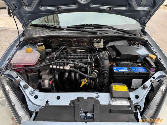 Galeriden Ford Focus 1.6 Collection 2004 Model İzmir