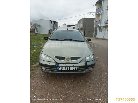 2. Sahibinden Megane 1 1.6 16 Walf 180.000 Km