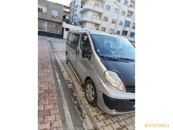 Sahibinden Renault Trafic 2.0 DCI Grand Confort 2011 Model