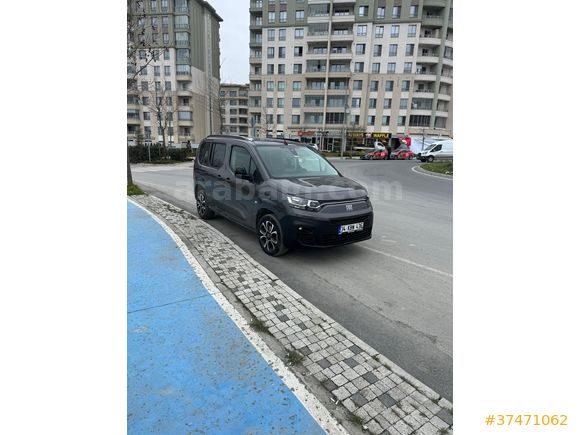 Sahibinden Fiat Doblo Combi 1.5 BlueHDi Premio Plus 2024 Model