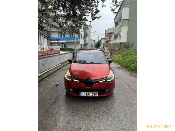 Sahibinden Renault Clio 0.9 TCe Icon 2012 Model 