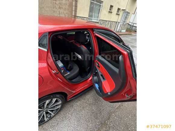 Sahibinden Renault Clio 0.9 TCe Icon 2012 Model 
