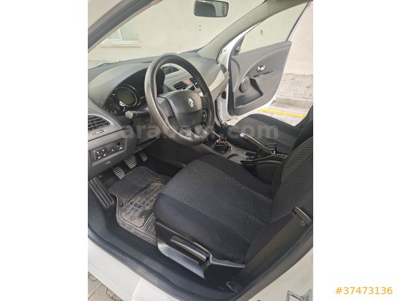Sahibinden Renault Megane 1.6 Joy 2014 Model