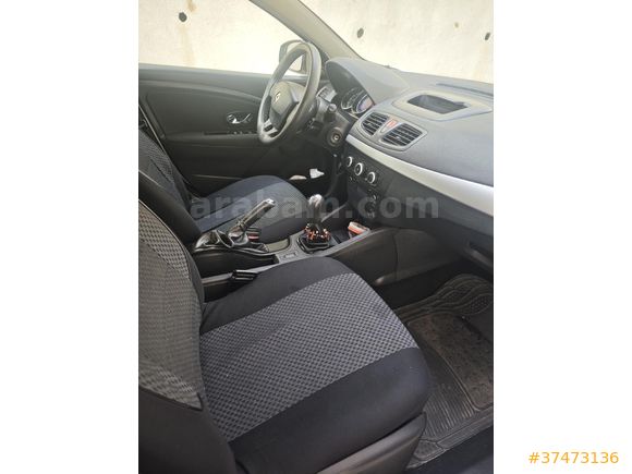 Sahibinden Renault Megane 1.6 Joy 2014 Model
